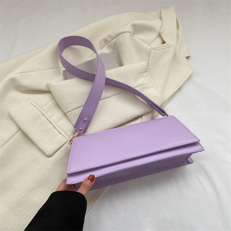 Minimalist Structured Crossbody Bag Acalora