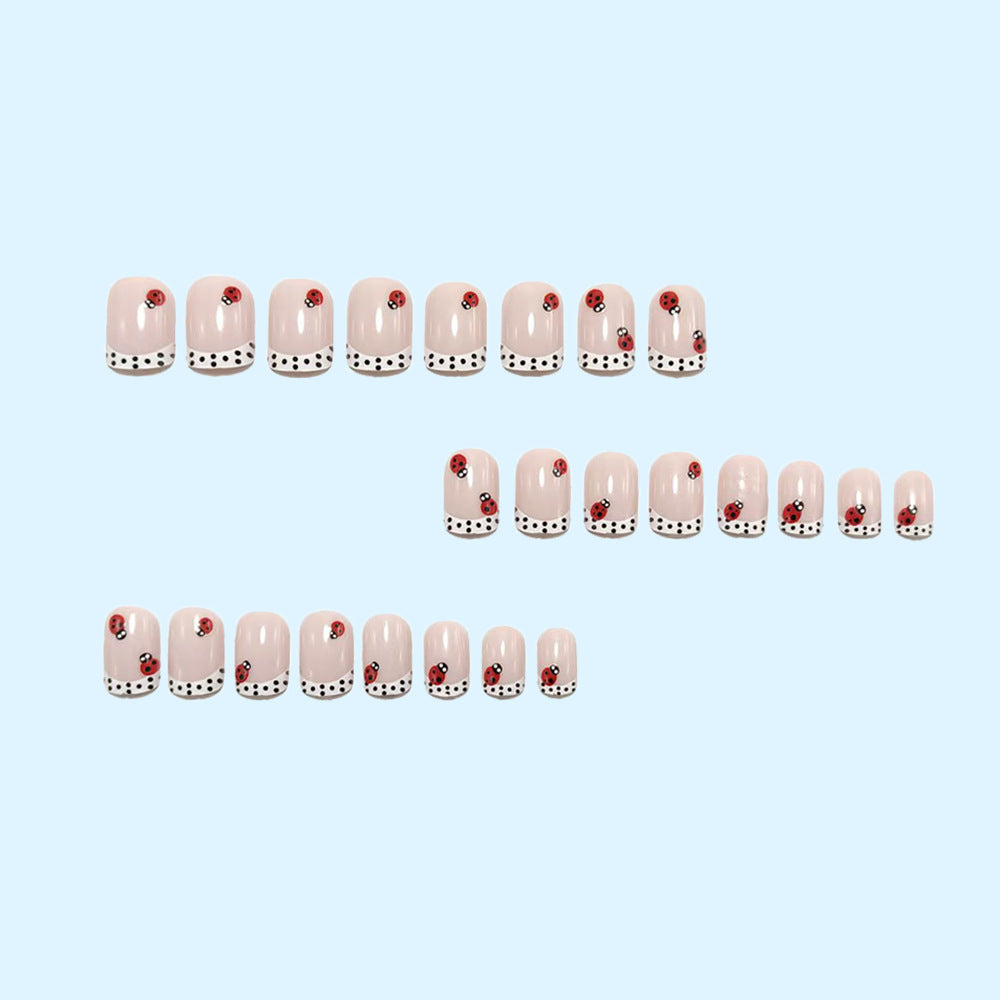 Nail art with cute ladybug designs Acalora