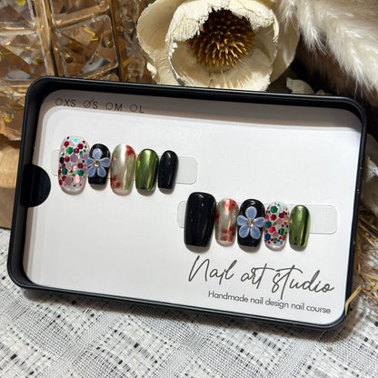 Artistic Floral-Inspired Press-On Nail Set Acalora