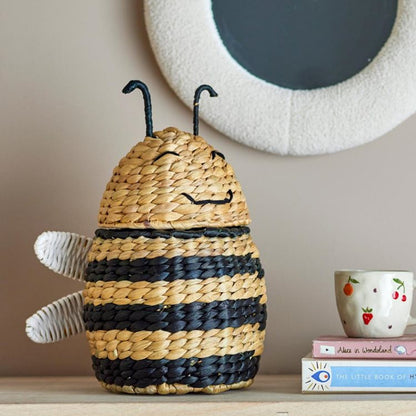 Handcrafted decoration basket made of natural materials Acalora