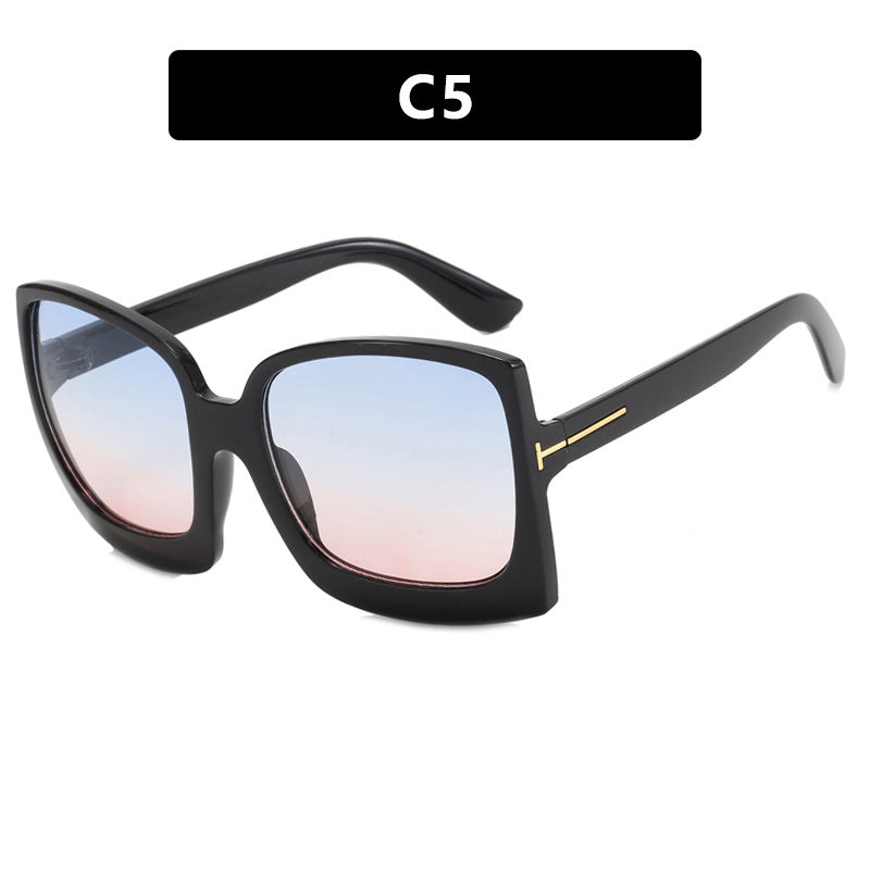 Women's oversized sunglasses in a modern square design with mirrored lenses Karnz