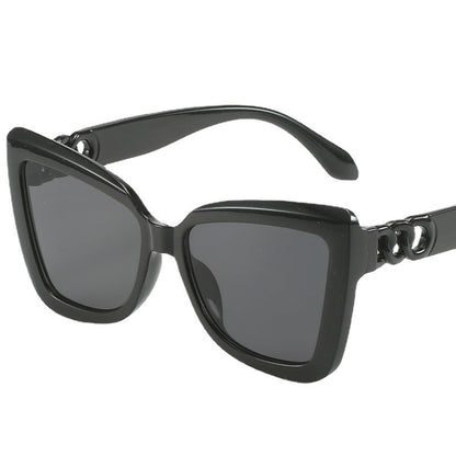 Women's modern Cat-Eye sunglasses with clear frame and UV protection Karnz
