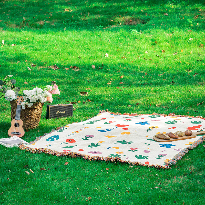 Cozy Graphic Throw Blanket