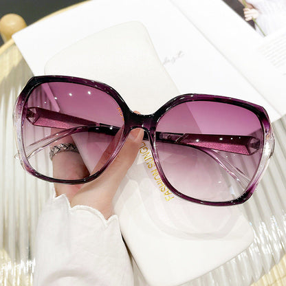 Women's oversized sunglasses in an elegant butterfly design Brehn