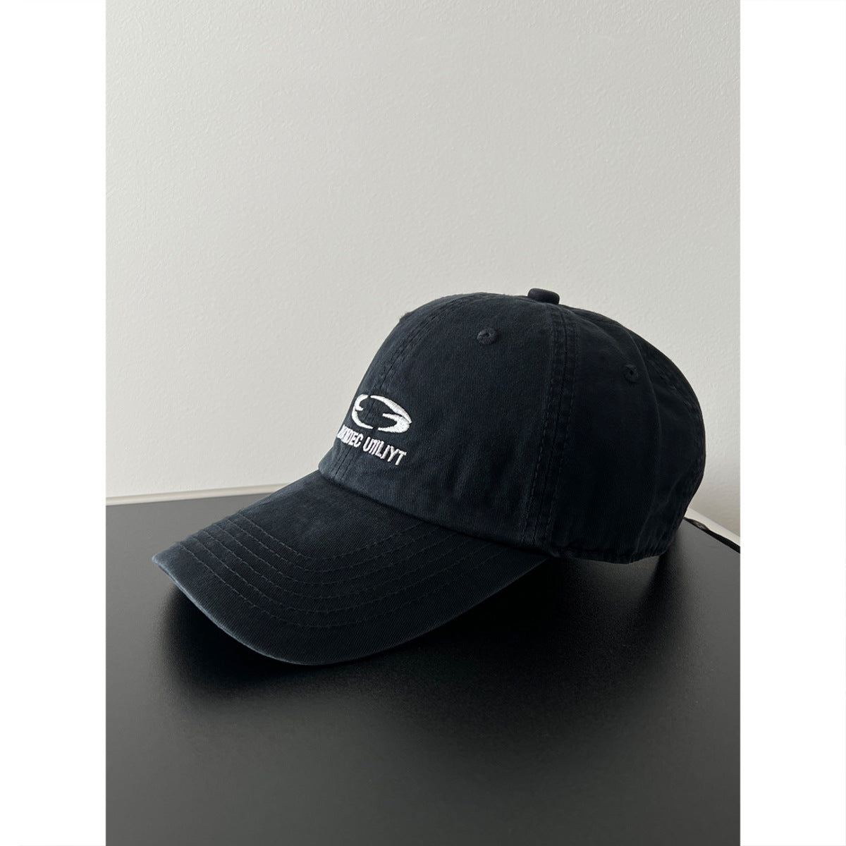 Relaxed Fit Utility Cap