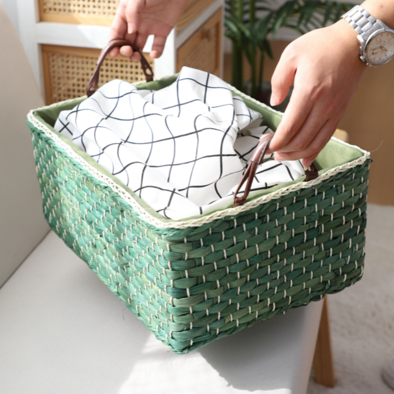 Handcrafted organizer basket with two handles Acalora