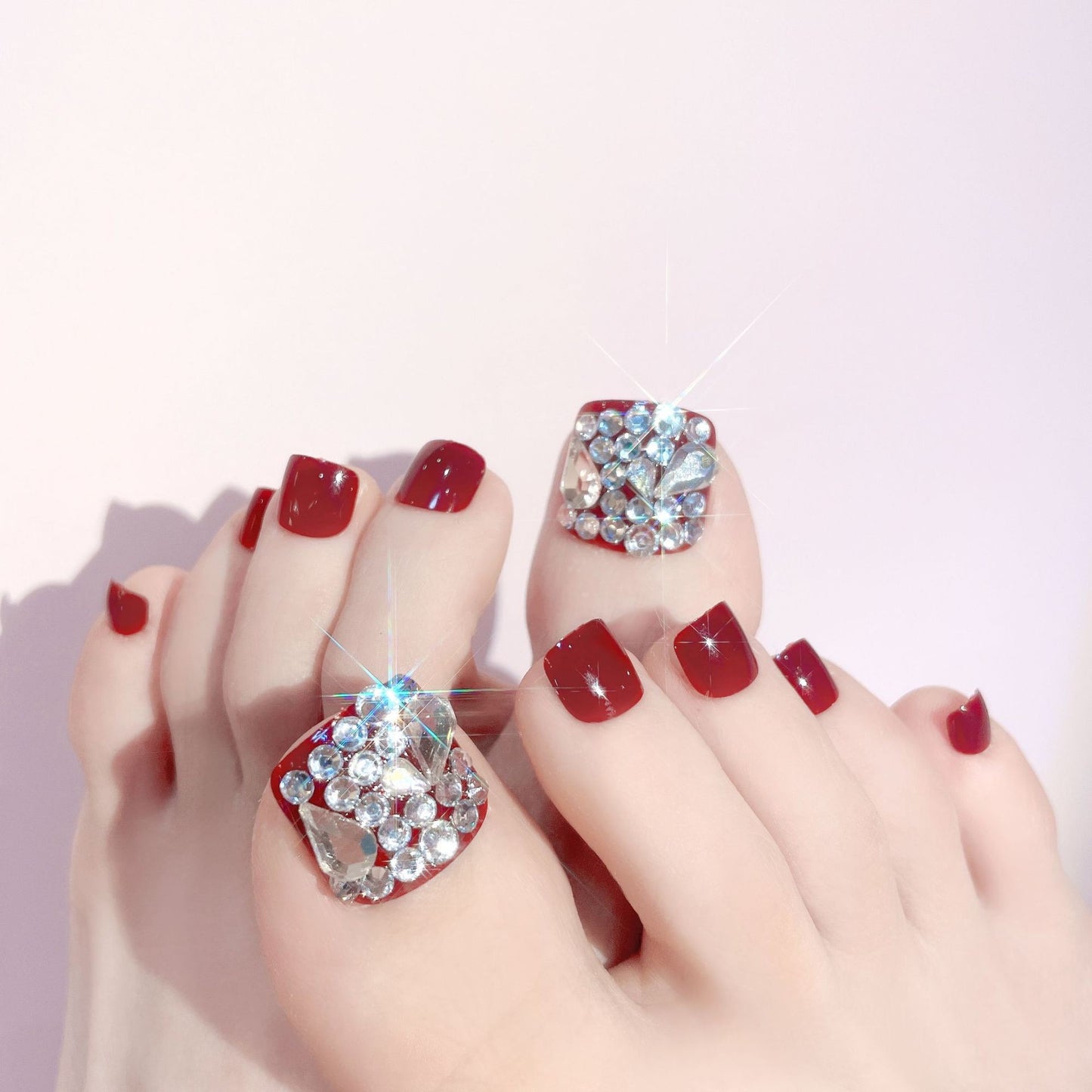 Elegant Decorative Press-On Toenail Set Acalora