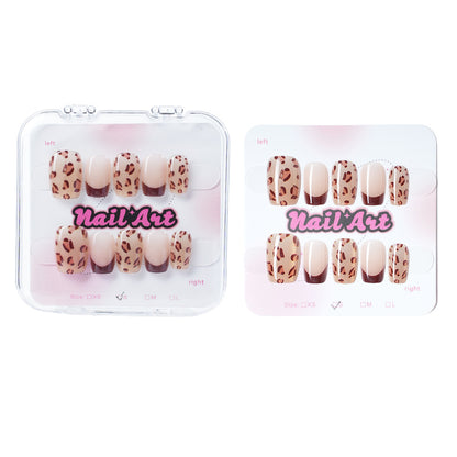Trendy Animal Print Press-On Nail Set Acalora
