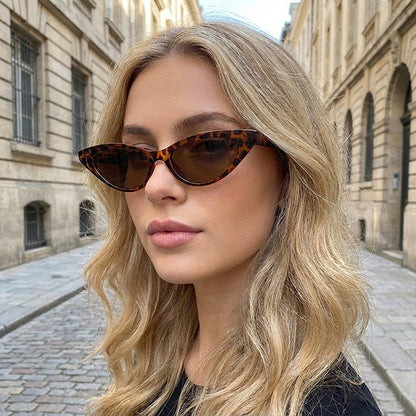 Women's Cat-Eye Sunglasses with Comfort and UV Protection Bowlift