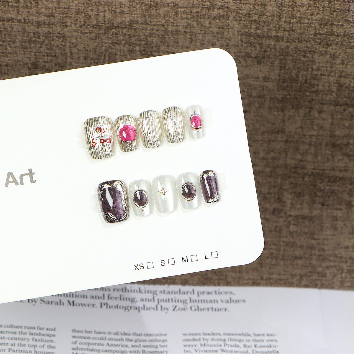 Glamorous Decorative Press-On Nails Acalora