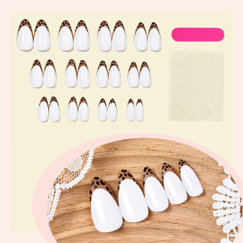 Decorative Press-On Nail Set with Elegant Leopard Accents Acalora