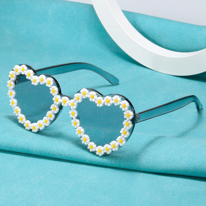 Ladies Love-Shaped Sunglasses with Floral Embellishments Bowlift