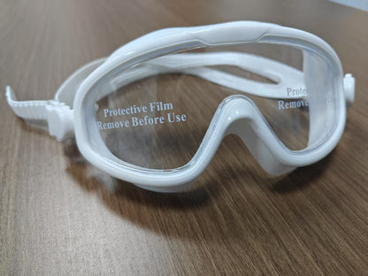 Swimming mask with anti-fog coating and ergonomic silicone frame Kalsten