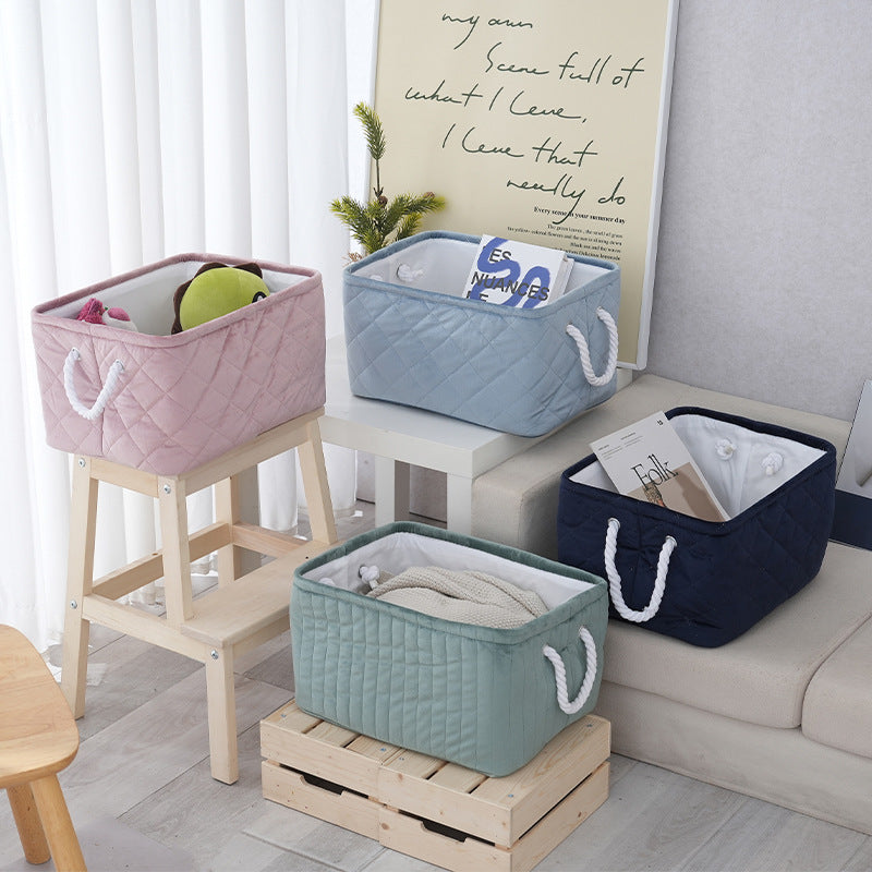 Storage container with handles Acalora