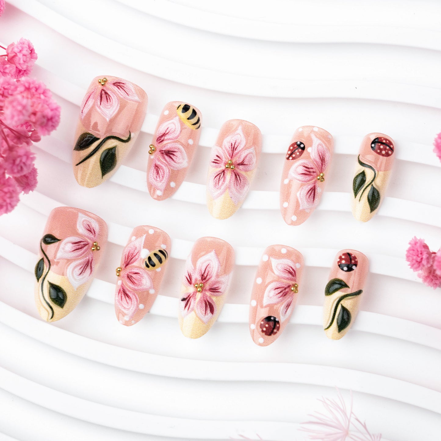 Floral Design Decorative Press-On Nail Set Acalora