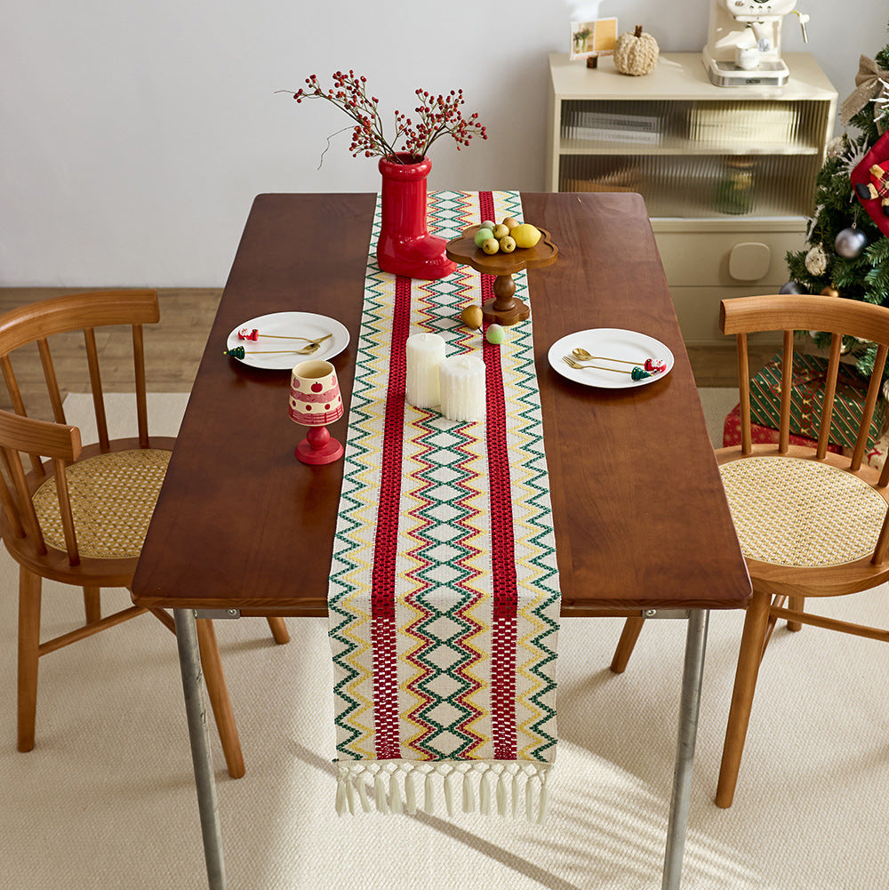 Elegant Woven Table Runner  1788834320