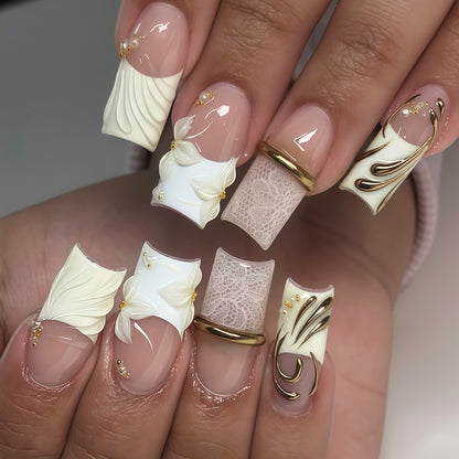 Elegant Decorative Press-On Nail Tips Acalora