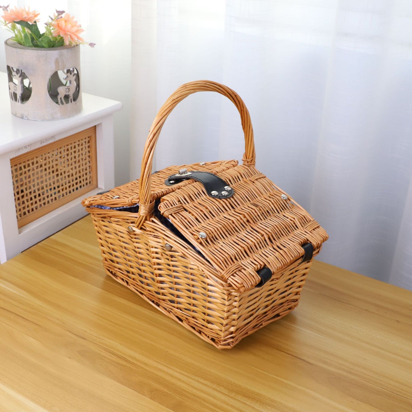 Picnic blanket with waterproof bottom and check pattern Acalora