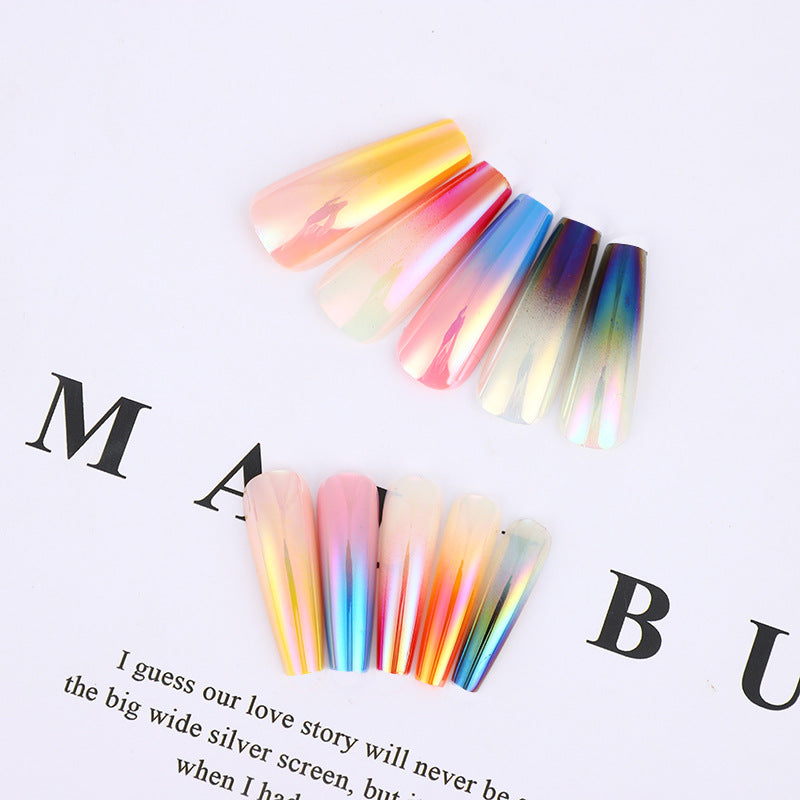 Trendy gradient design artificial nails Acalora