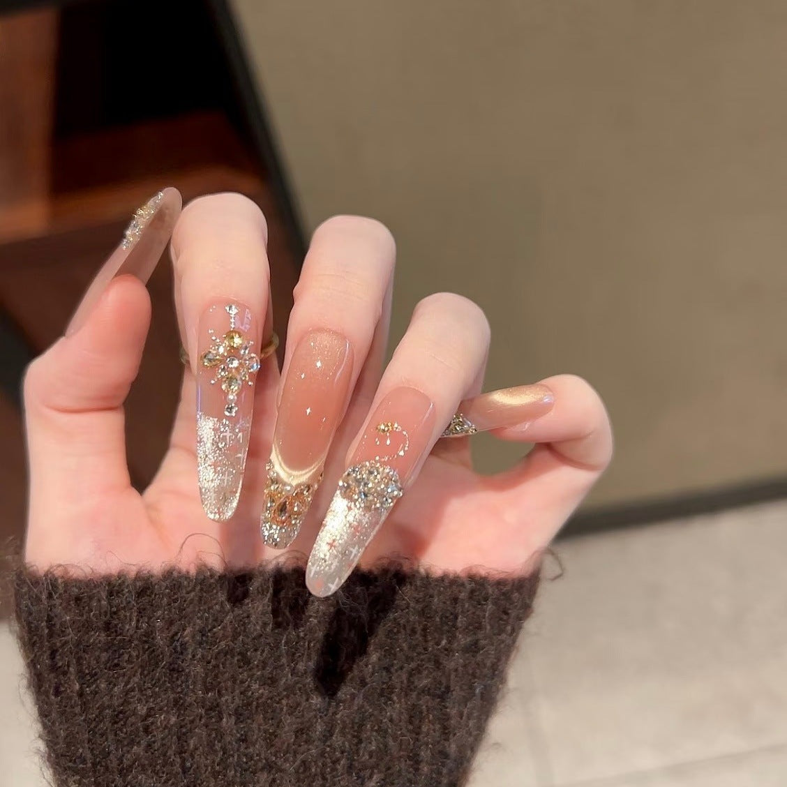 Elegant Nail Art Set Acalora