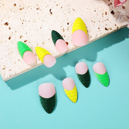 Creative artificial nails with trendy geometric design Acalora