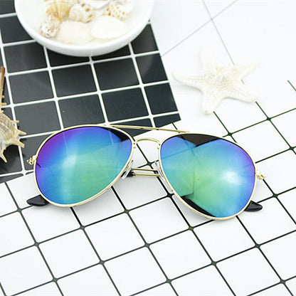 Women's modern aviator sunglasses with gradient lens design Brehn