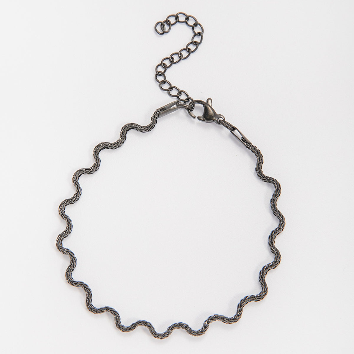 Elegant Wavy Chain Necklace Acalora