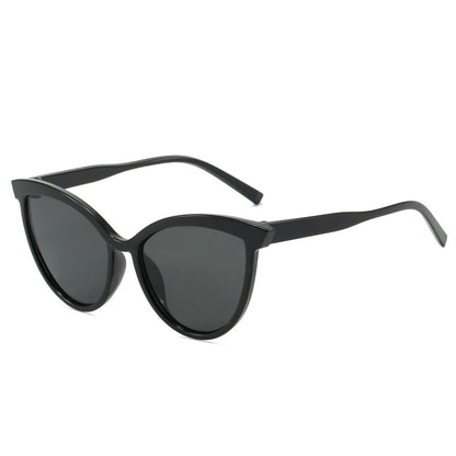Ladies Elegant Cat-Eye Sunglasses with UV Protection and High-Quality Frame Bowlift