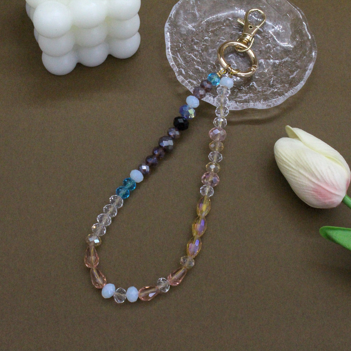 Elegant Pearl Oversized Eyewear Chain Acalora
