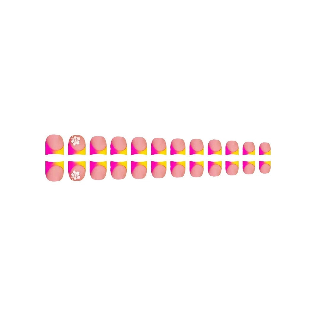 Artistic Gradient Nail Art Acalora