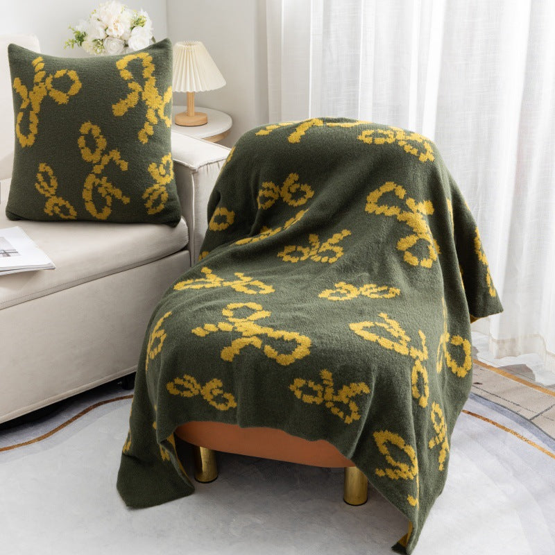 Elegant Woven Decorative Throw Blanket