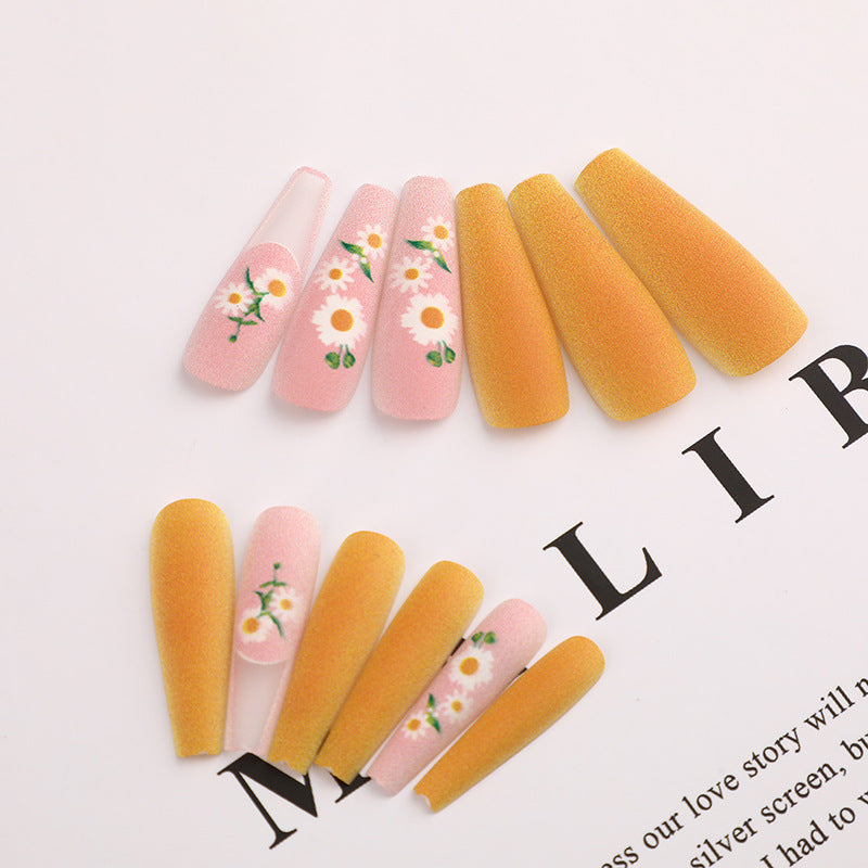Artificial nails in elegant design Acalora