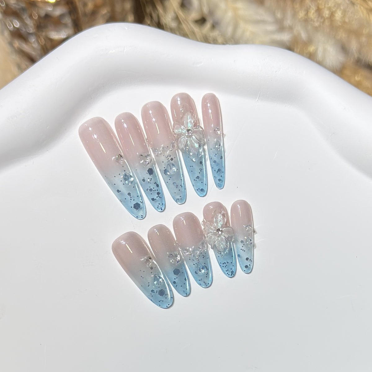 Ombre Floral Press-On Nail Art Set Acalora