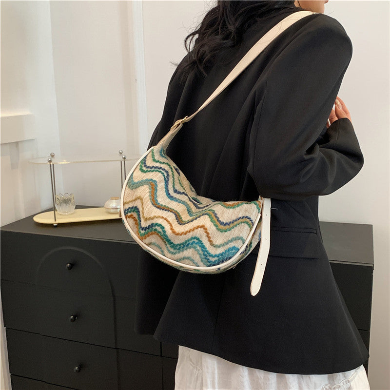 Vintage-Inspired Woven Crossbody Bag Acalora