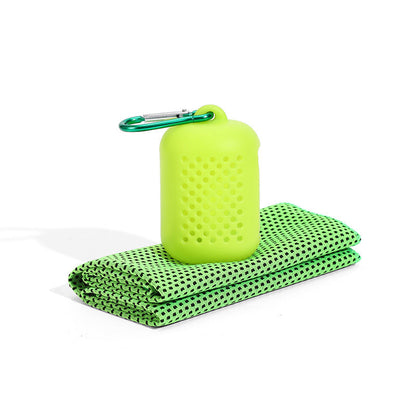 Unisex cooling towel in storage case Karnz