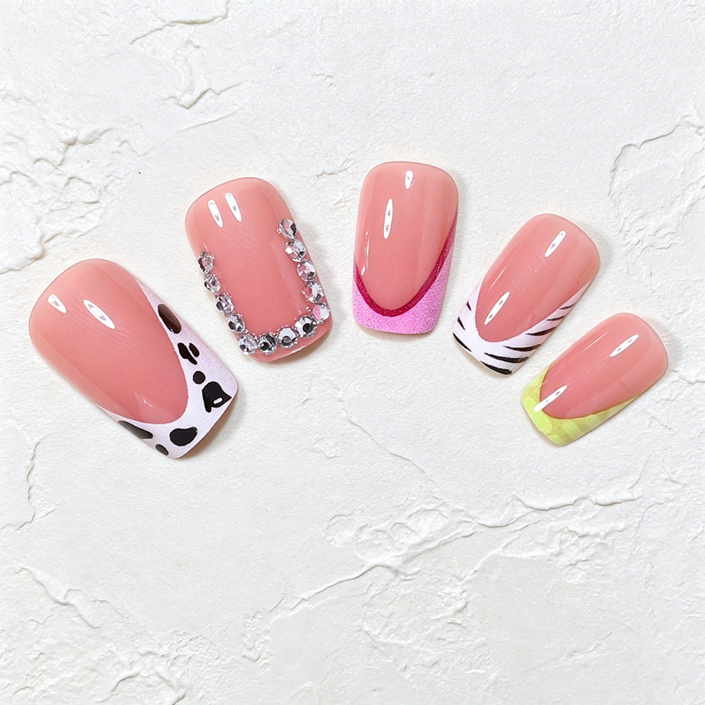 Artistic Press-On Nail Art Tips with Unique Patterns Acalora