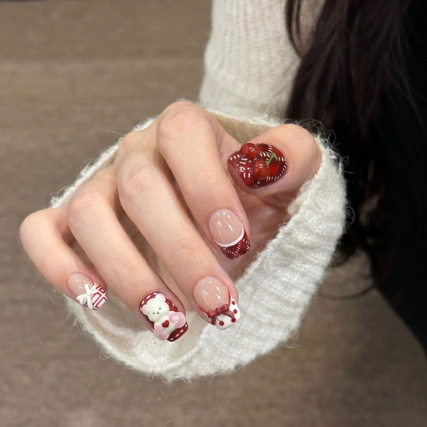 Whimsical Dessert-Themed Press-On Nail Art Set Acalora