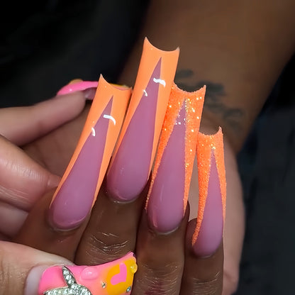 Fashionable Nail Art Acalora