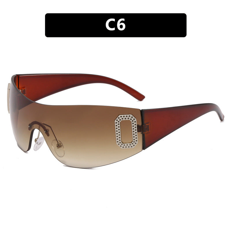 Women's sporty sunglasses in futuristic shield design Bowlift