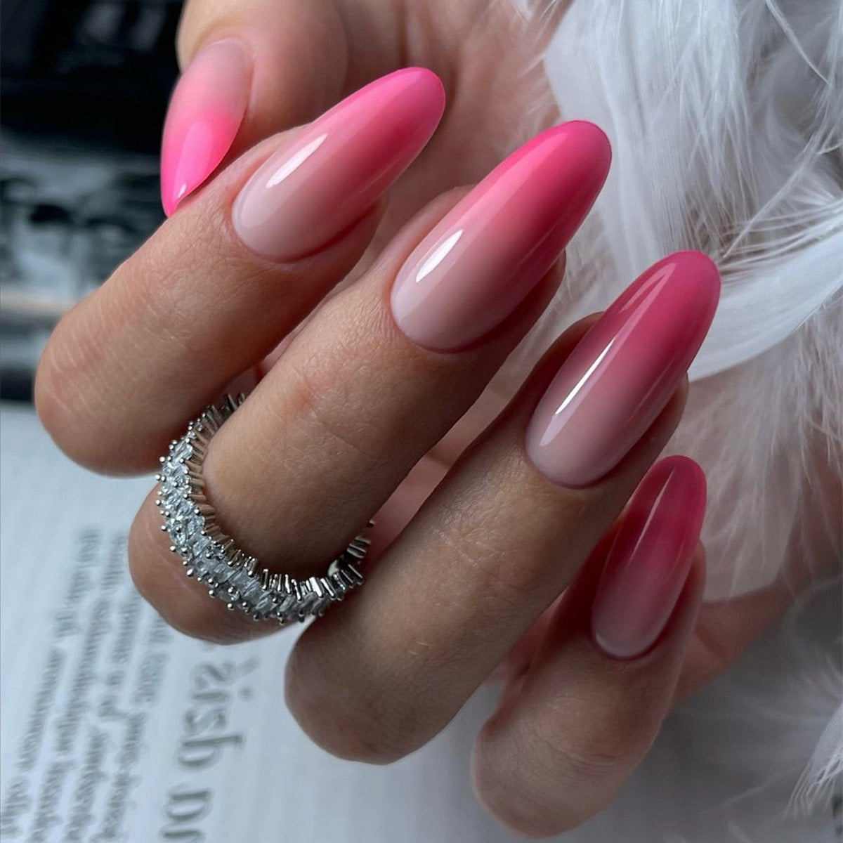 Elegant Ombre Press-On Nails Acalora