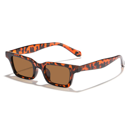 Women's stylish sunglasses in urban design Kalsten