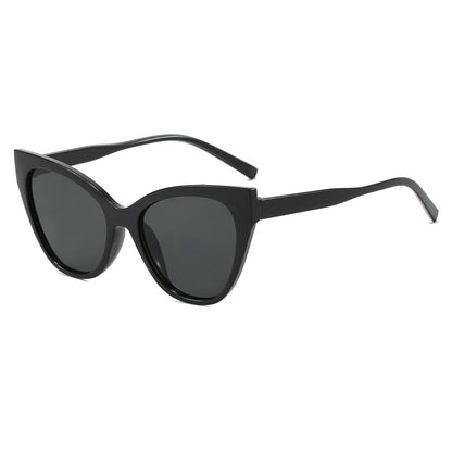 Women's Cat-Eye Sunglasses with UV Protection and Modern Frame Karnz