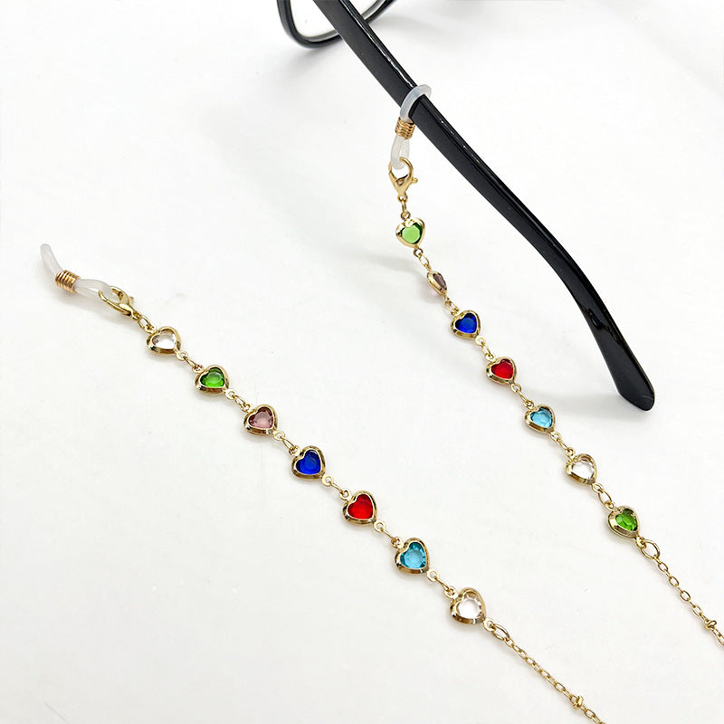 Heart-Shaped Eyewear Chain Acalora