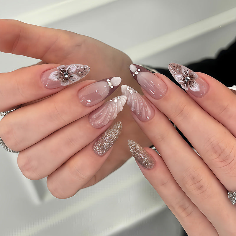 Luxurious Press-On Nail Art Set Acalora