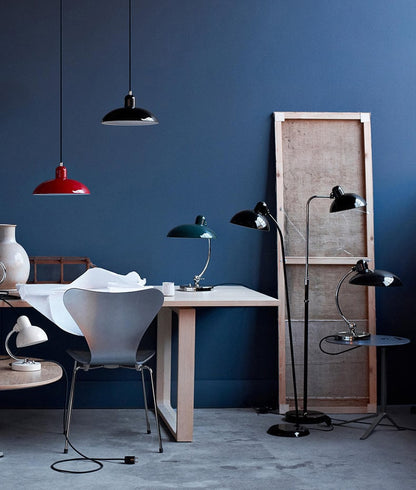 Skanto | Bauhaus KI Classic Table Lamp Replica
