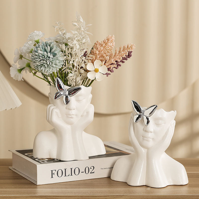 Decorative Sculpture Acalora
