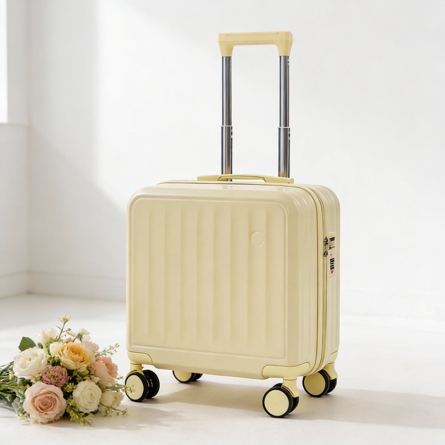hardshell carry-on suitcase with telescopic handle and 360 degree spinner wheels Bowlift
