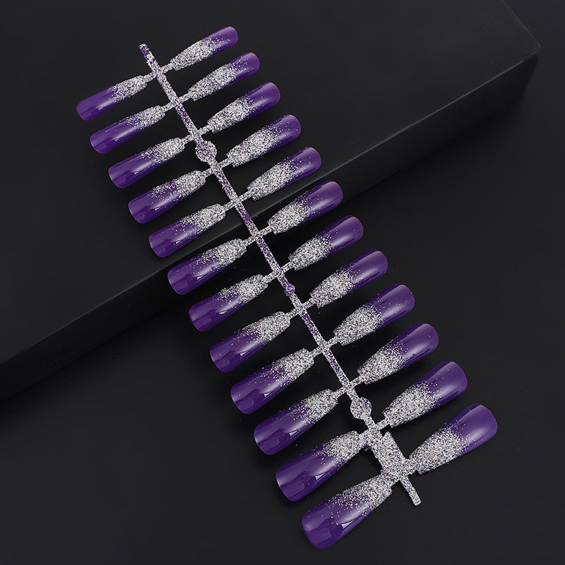 Nail art with glitter and ombre effect Acalora