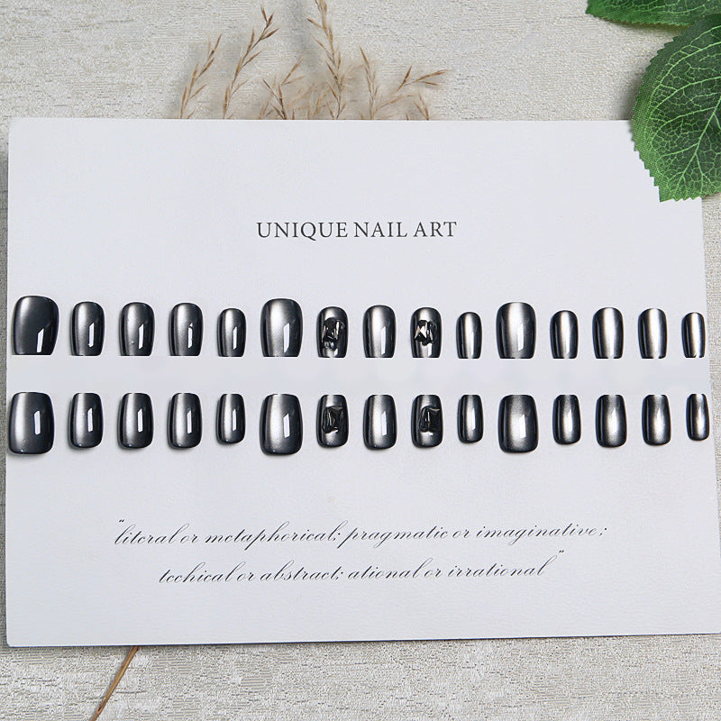 Artificial nails with trendy metallic design Acalora