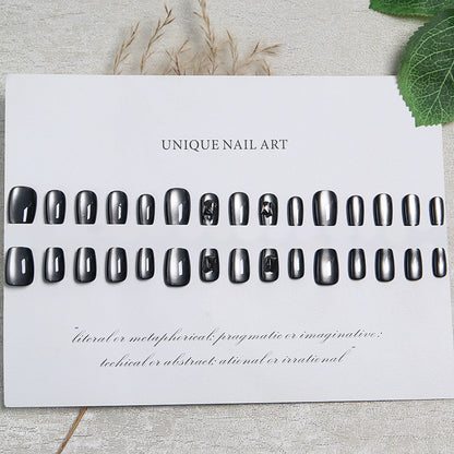 Artificial nails with trendy metallic design Acalora